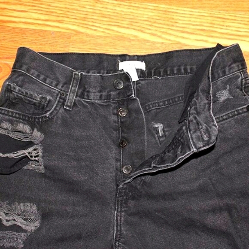 Forever 21 Distressed Black Jeans - Size 28 - Thrashed Y2K Grunge